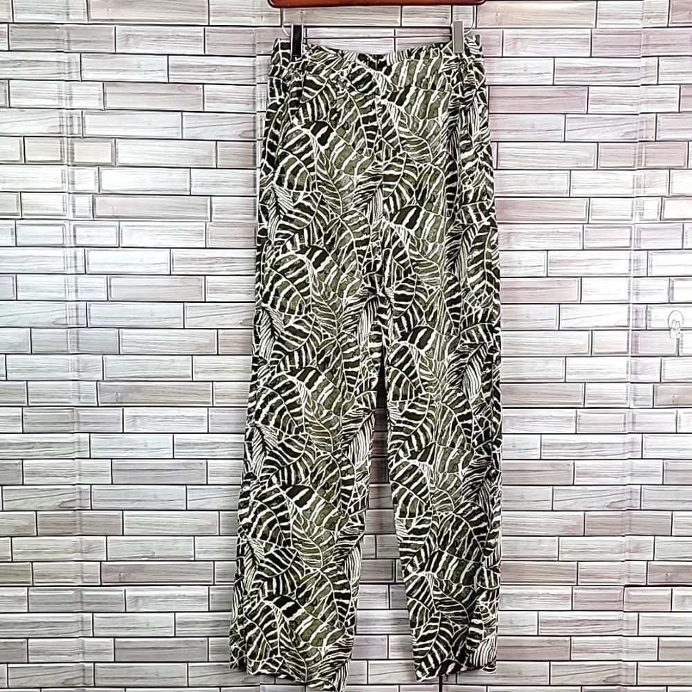 H&M pull on summer pants Size 2